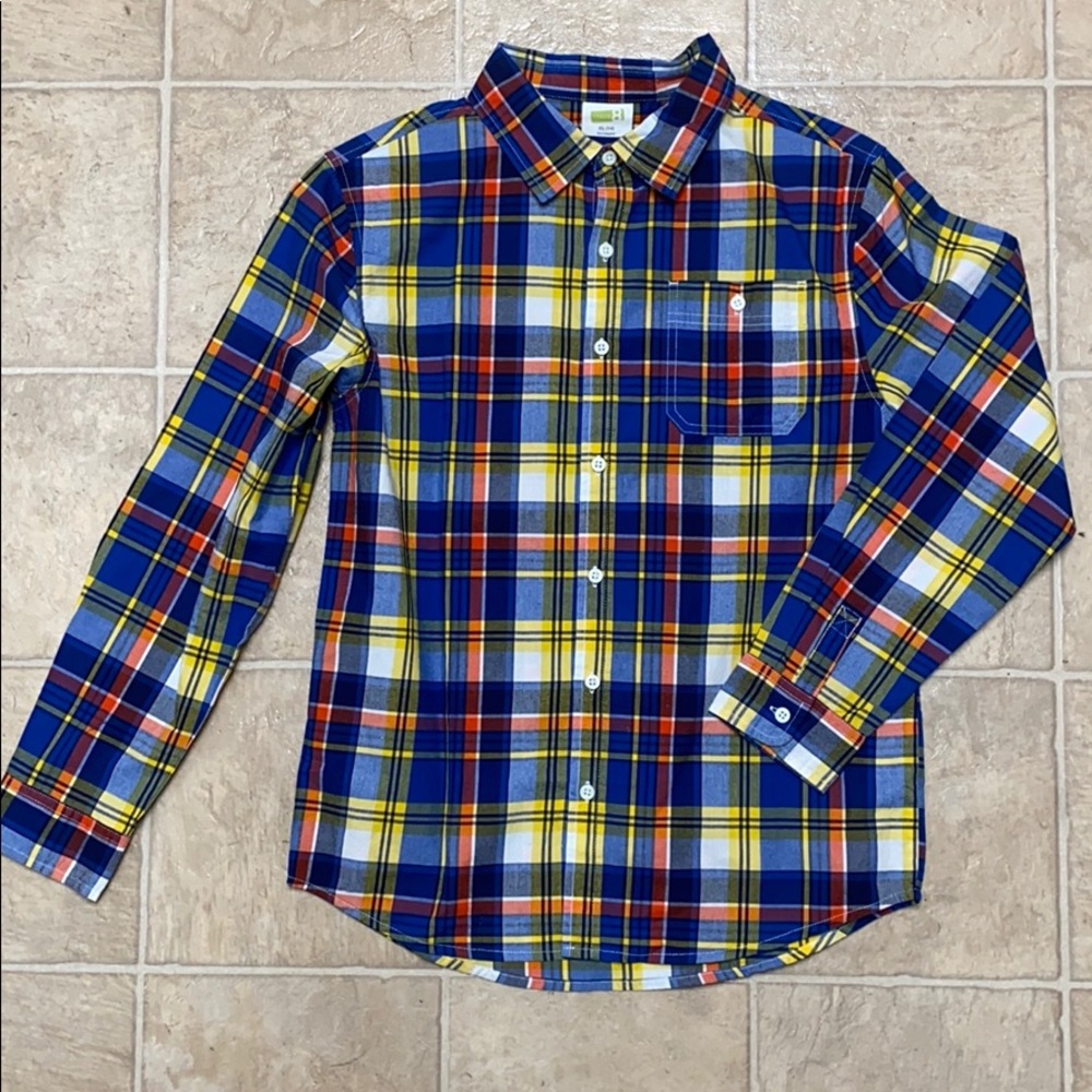 Boys L/S button down shirt- Size XL